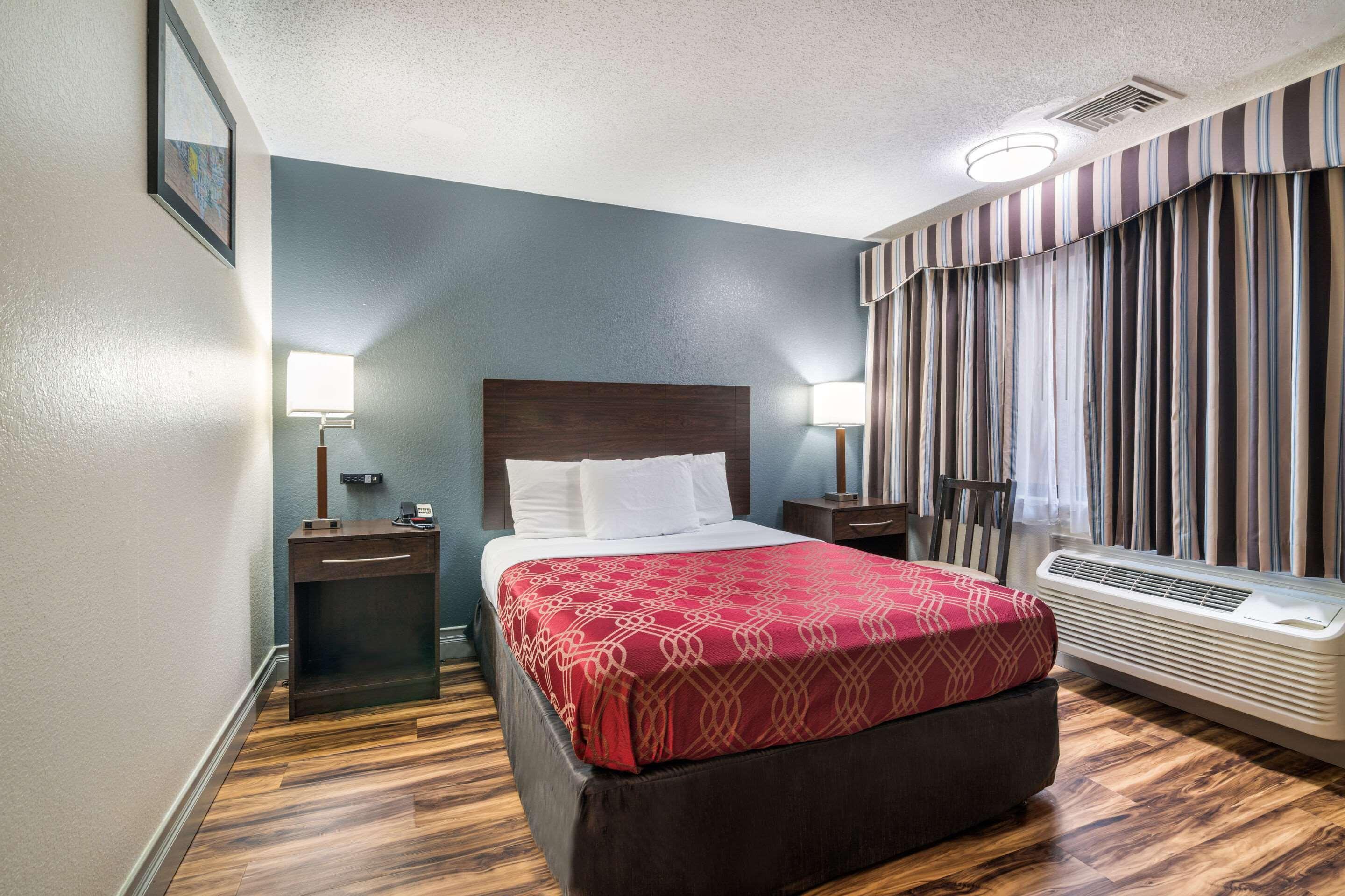 Econo Lodge Boston-Malden Zewnętrze zdjęcie