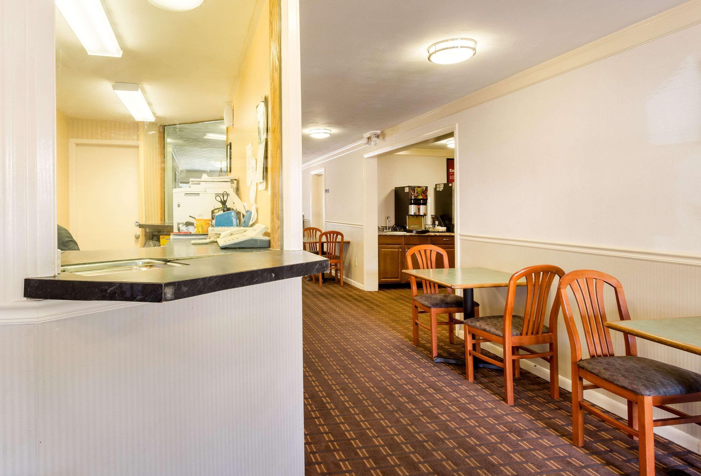 Econo Lodge Boston-Malden Zewnętrze zdjęcie
