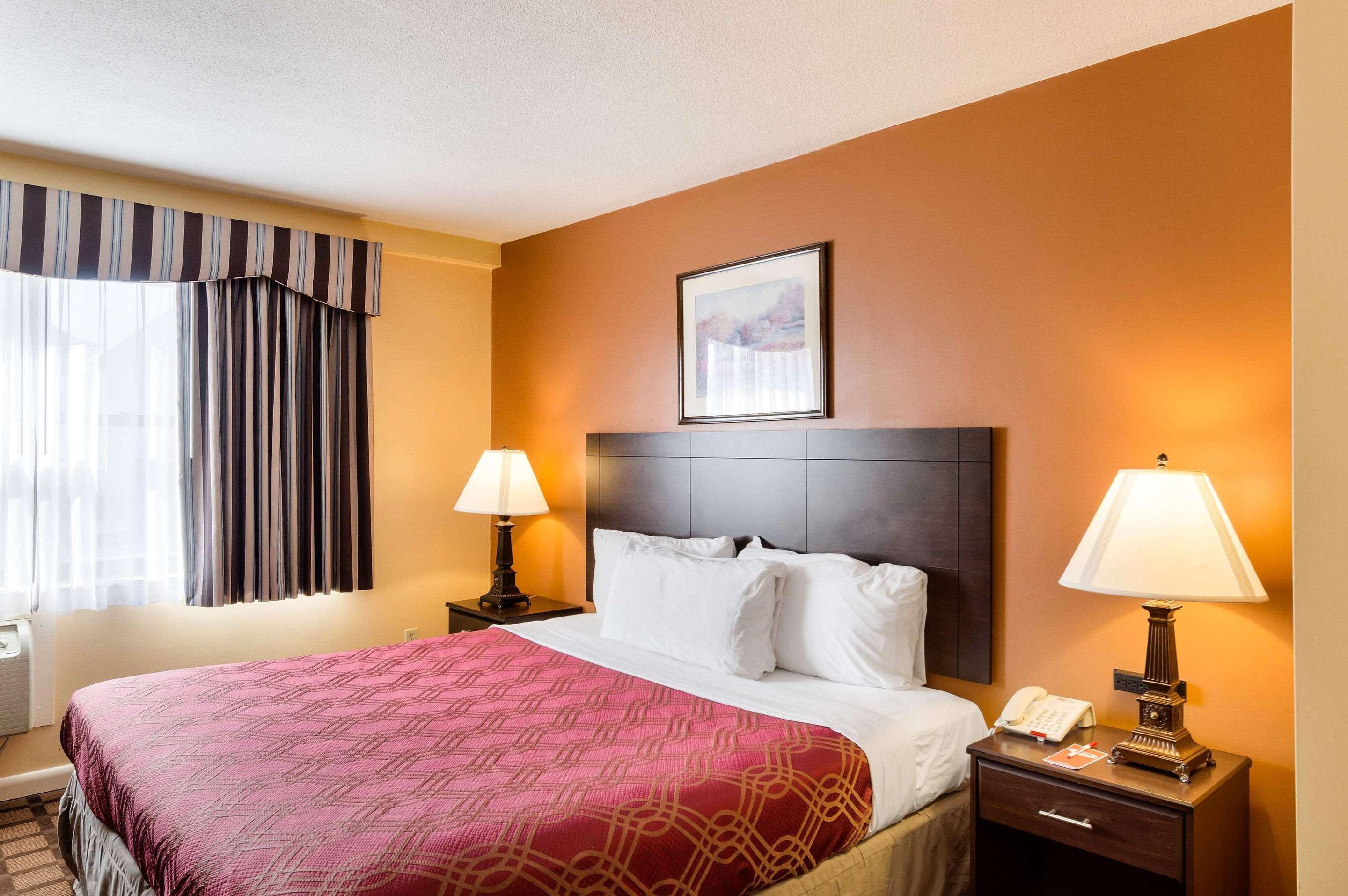 Econo Lodge Boston-Malden Zewnętrze zdjęcie