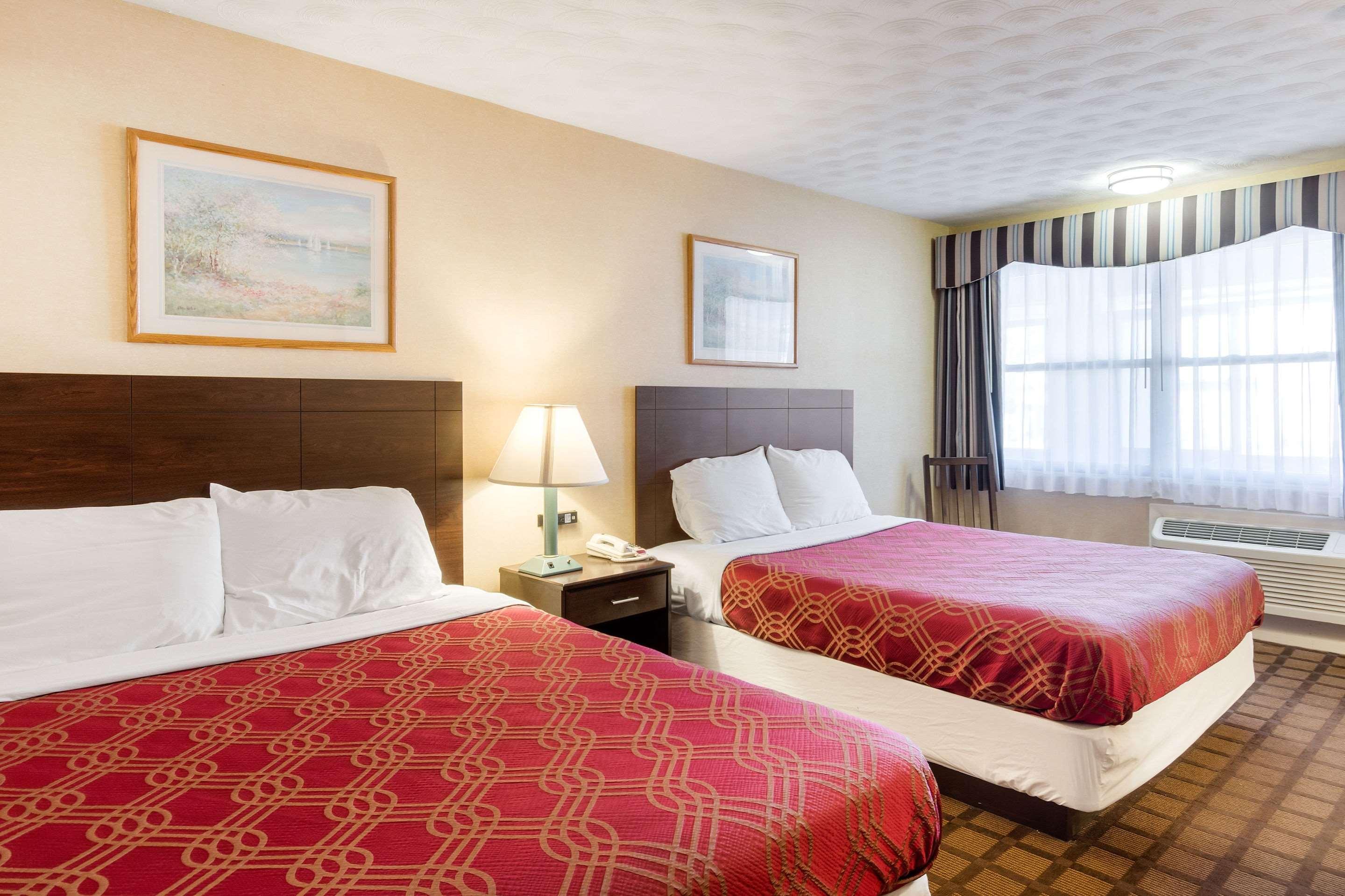 Econo Lodge Boston-Malden Zewnętrze zdjęcie