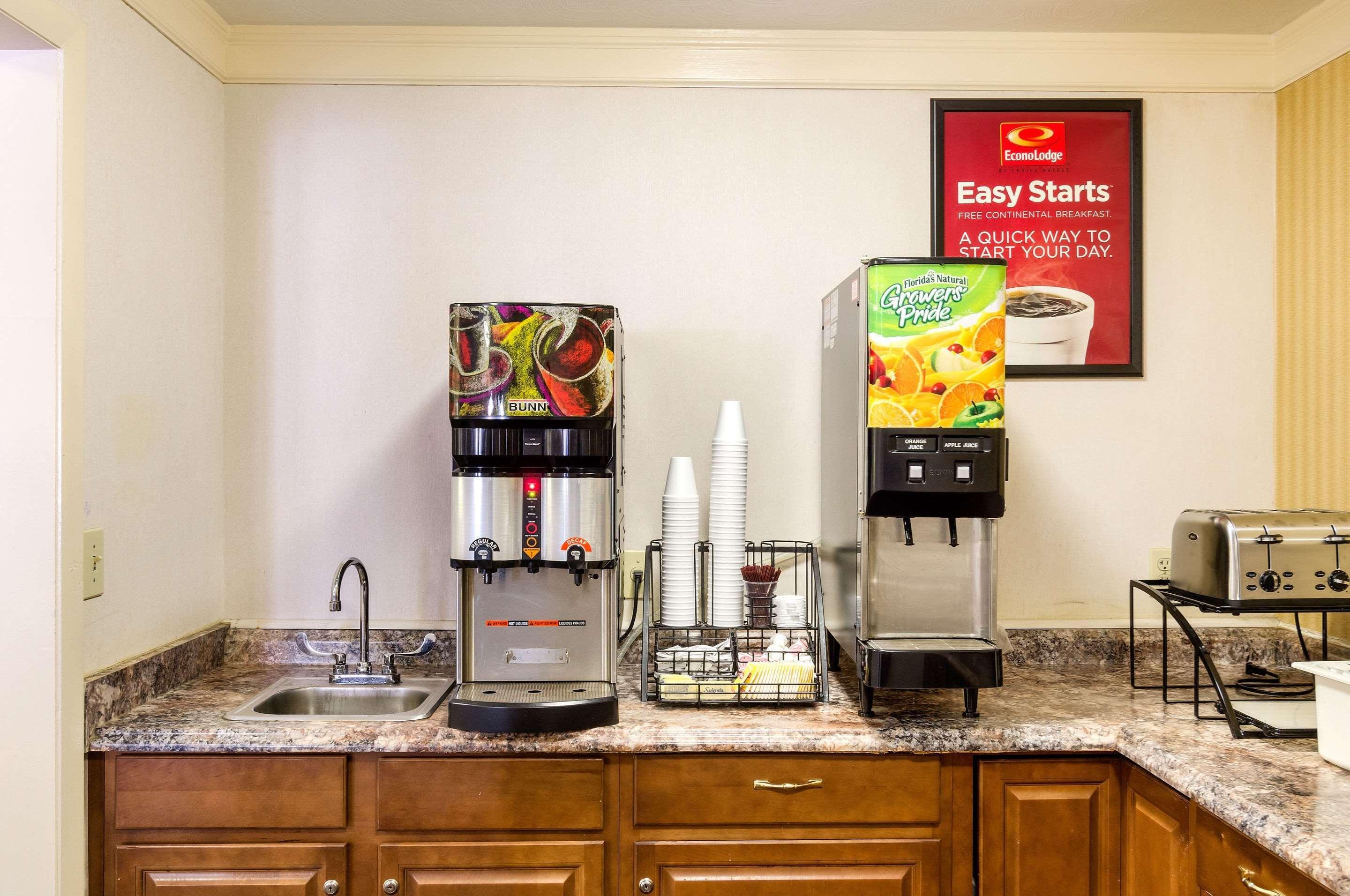 Econo Lodge Boston-Malden Zewnętrze zdjęcie
